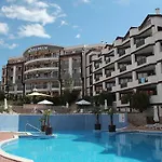 александър студио *