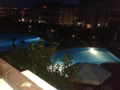 александър студио Апартамент